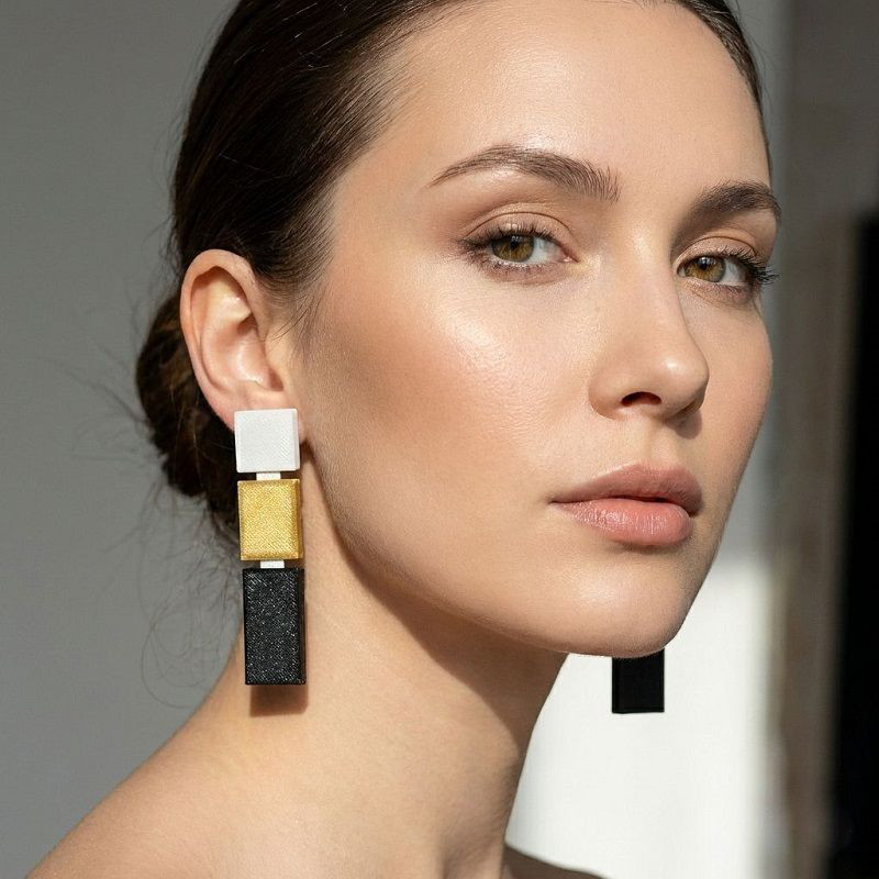 Pendientes Square
